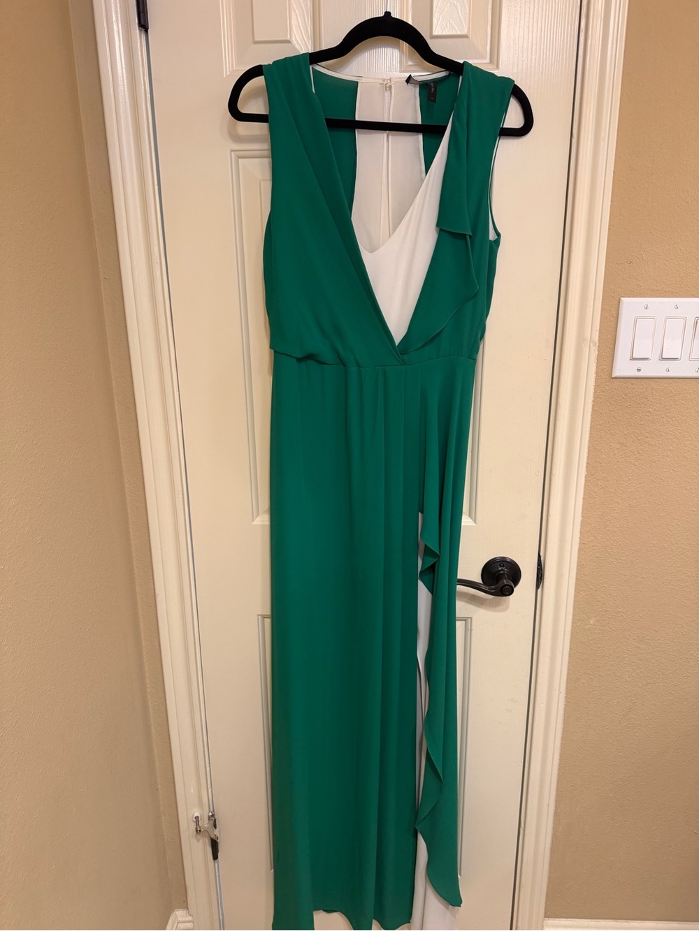 BCBGMaxAzria Green Sleeveless V-Neck Maxi Dress with White Inset
